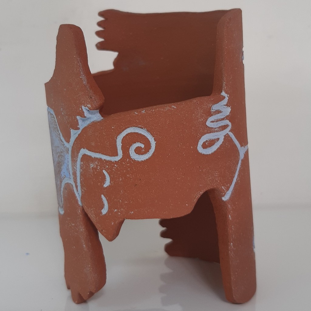 skin goddess as cylinder